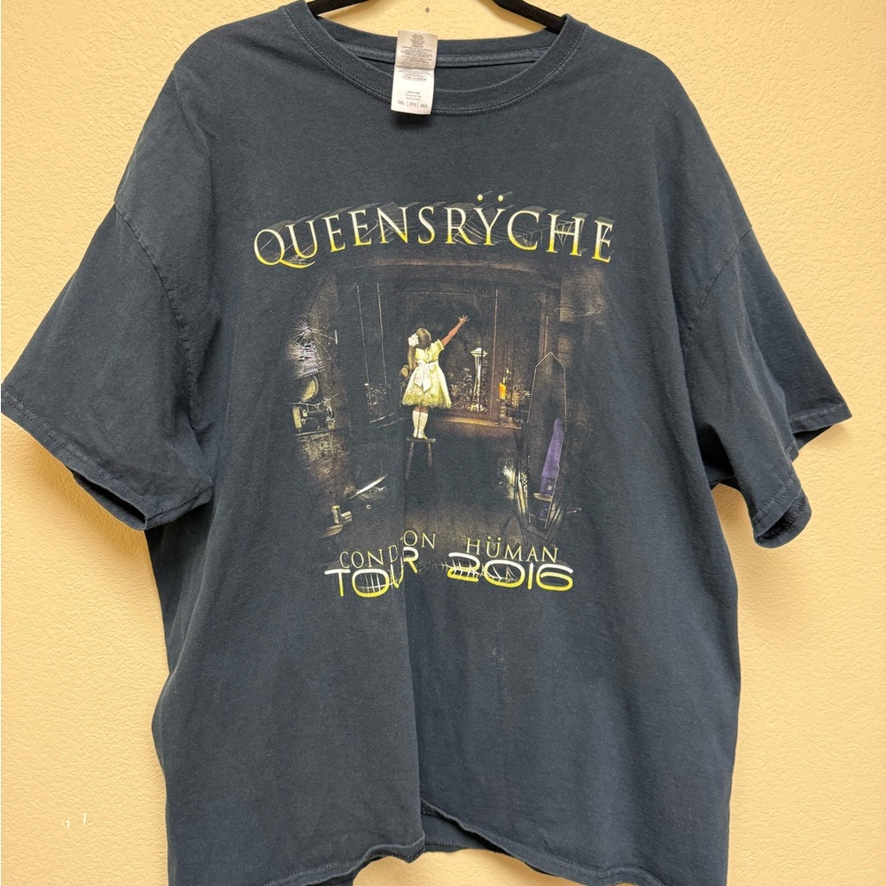 QUEENSRYCHE Gildan Ultra Cotton Black T-Shirt- Men’s 2XL